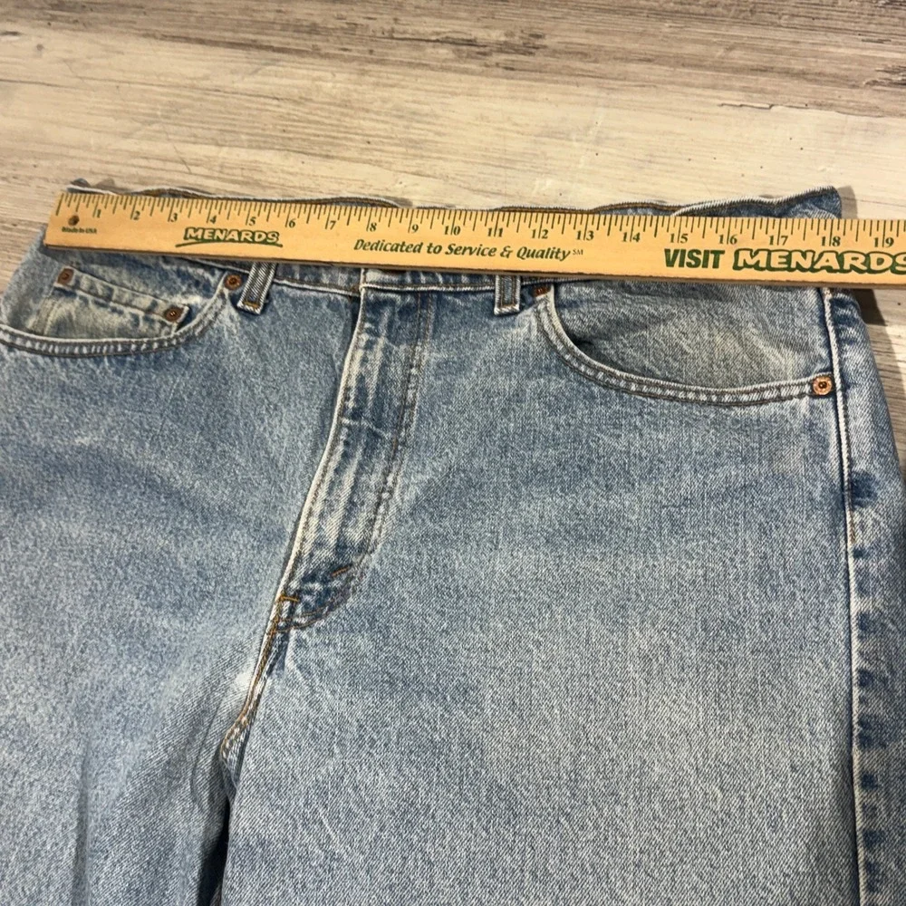Vintage‎ Levis 550 Distressed Jeans Made in Canada Mens 38x34 (36x33.5)